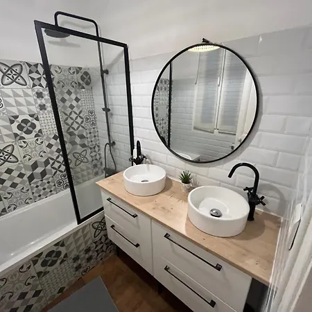 Luxueux Quartier Musiciens Apartment Nizza