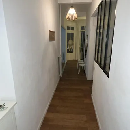 Luxueux Quartier Musiciens Apartment